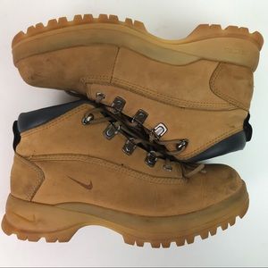 Nike acg boots brown Clearance